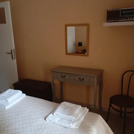 Apartment Spacious Archidamoy 114 *