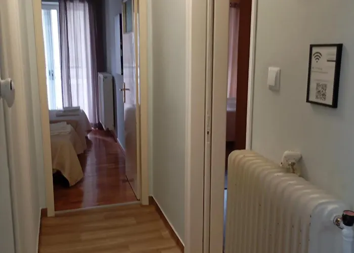 Spacious Archidamoy 114 アパート *